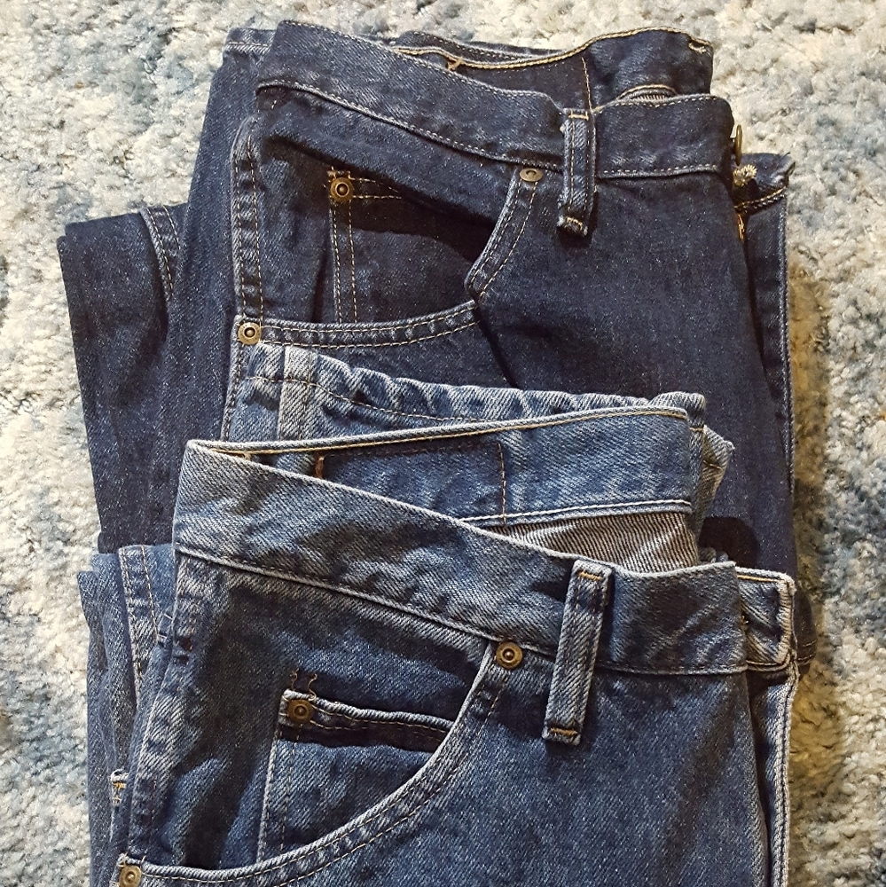 2 pair of Mens Wrangler 31x32 Regular Fit Jeans